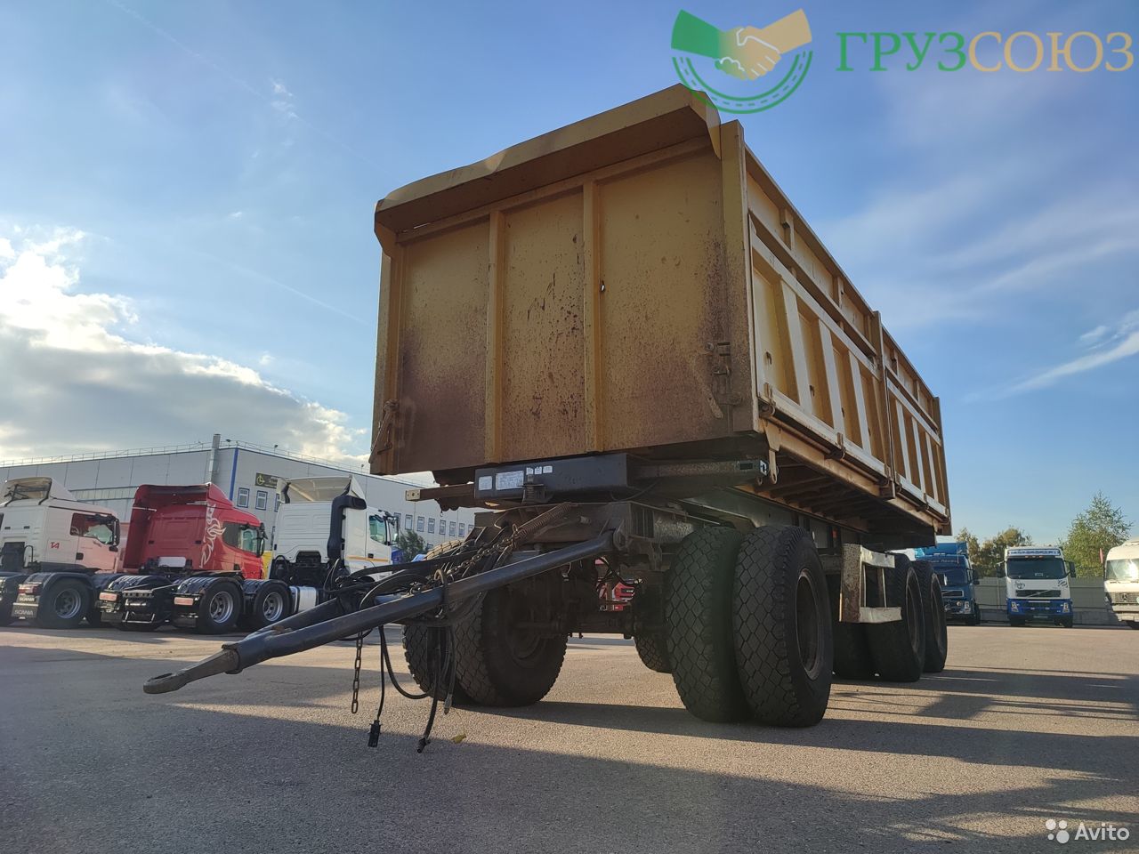 Прицеп-зерновоз МАЗ 856102-010