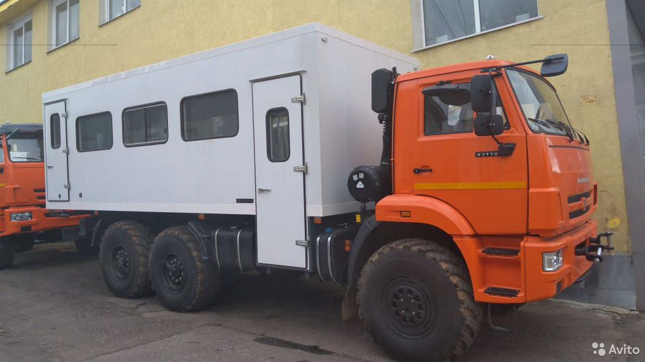 Вахтовый автобус КамАЗ 43118 28 мест
