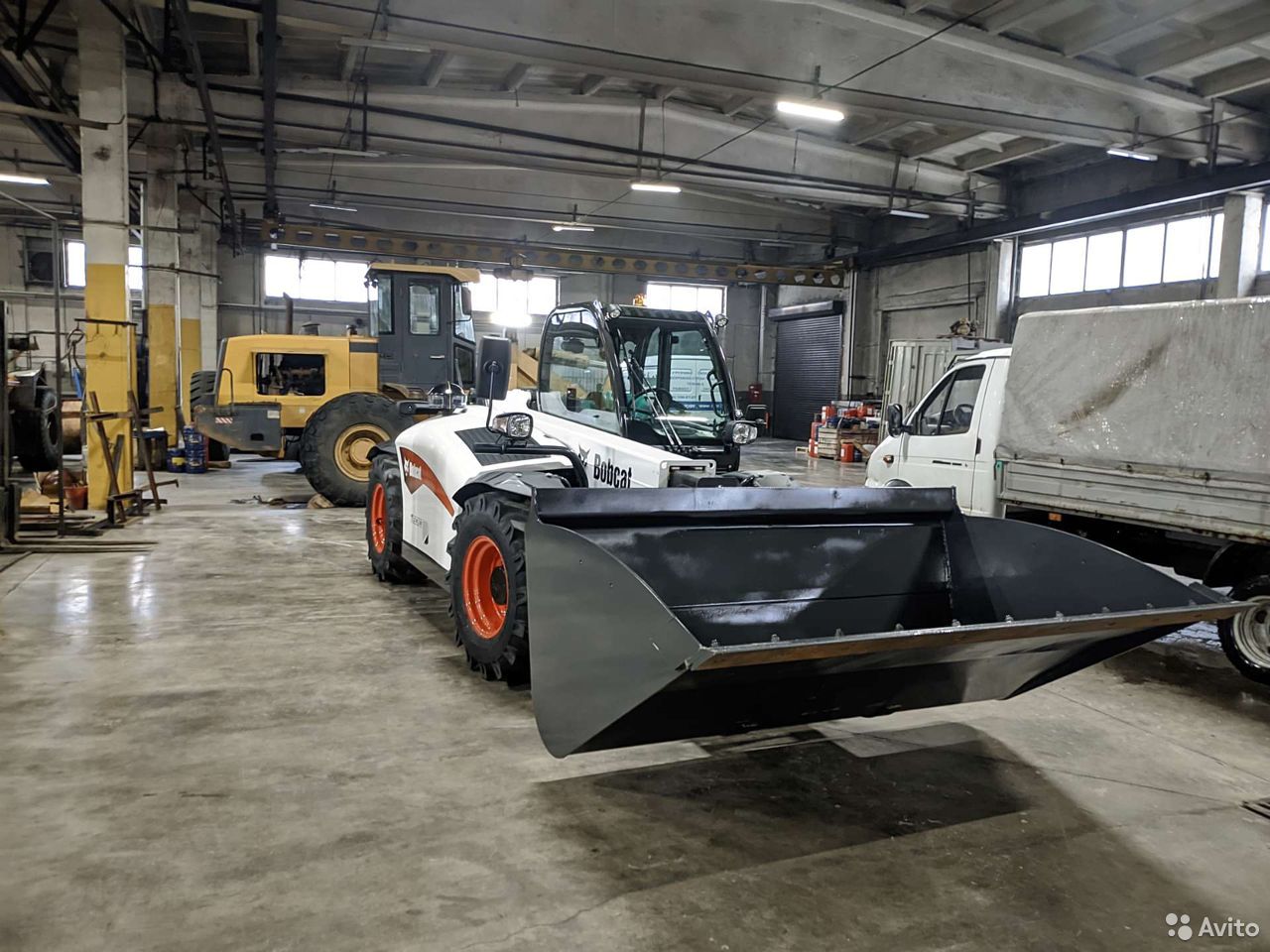 Телескопический погрузчик Bobcat