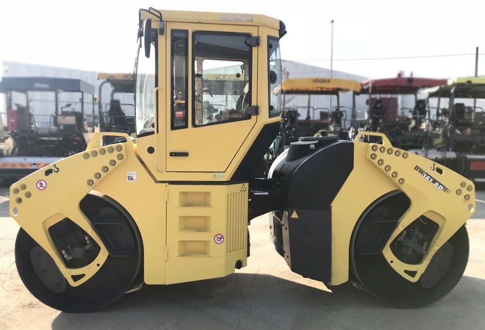 Двухвальцовый каток Bomag