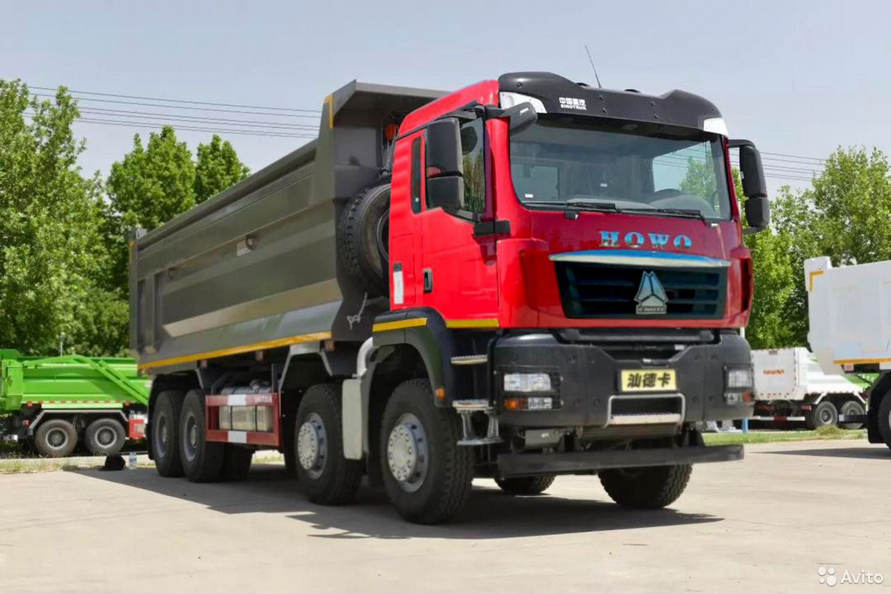 Самосвал HOWO T5G