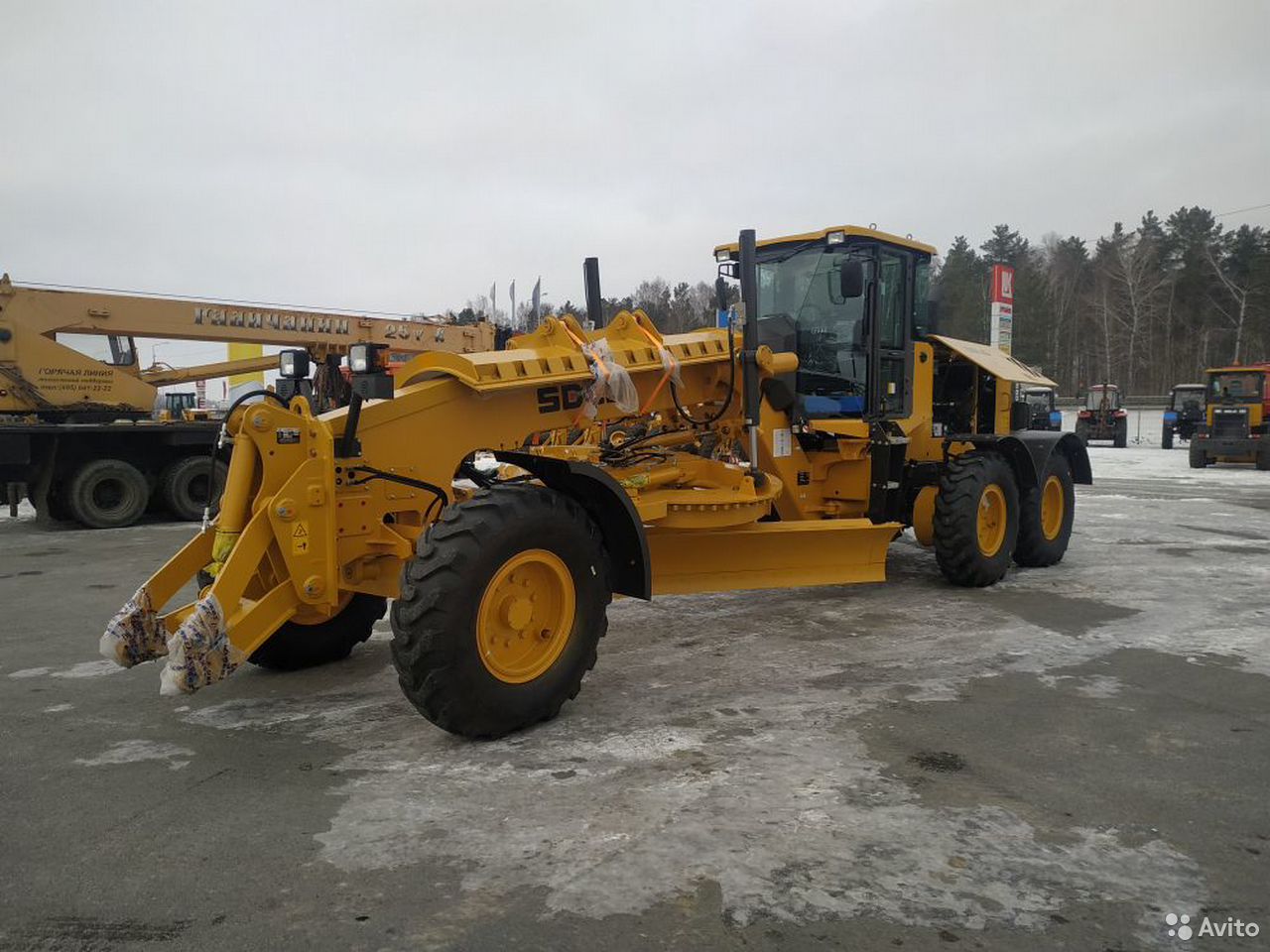 Автогрейдер SDLG G9165F