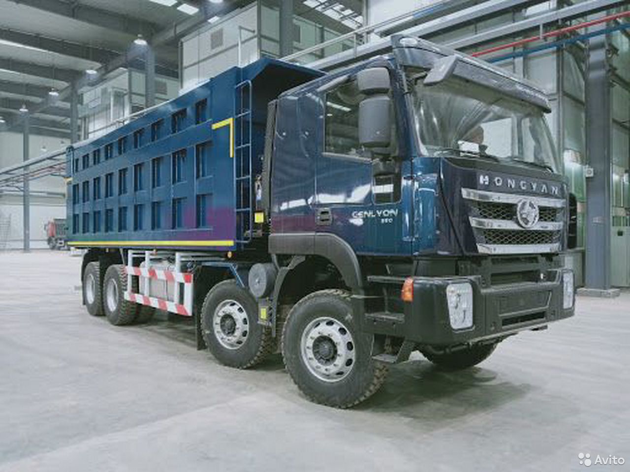 Самосвал Saic Hongyan Genlyon C500