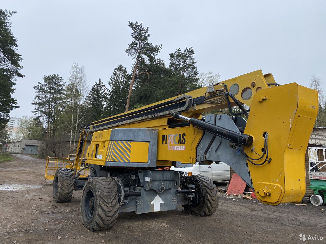 Коленчатый подъемник Haulotte HA 41PX