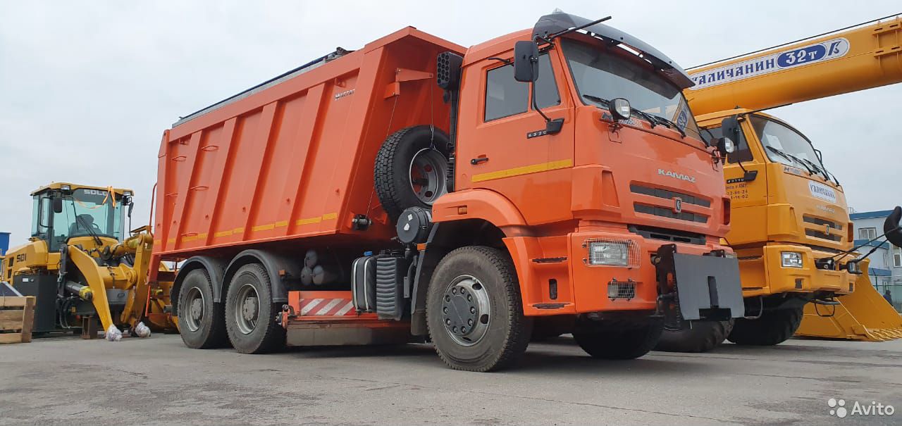 Комбинированная дорожная машина МК-4534 на самосвале КамАЗ 6520-53