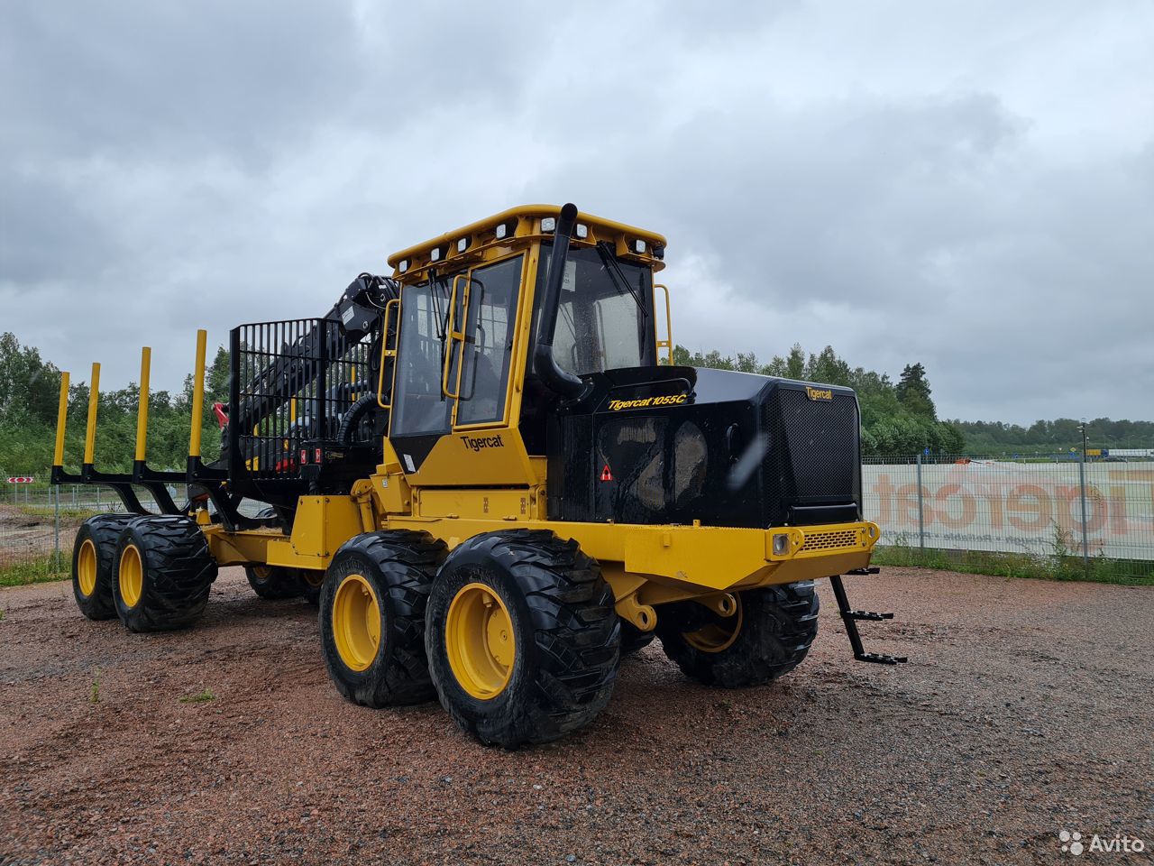 Форвардер Tigercat 1055C