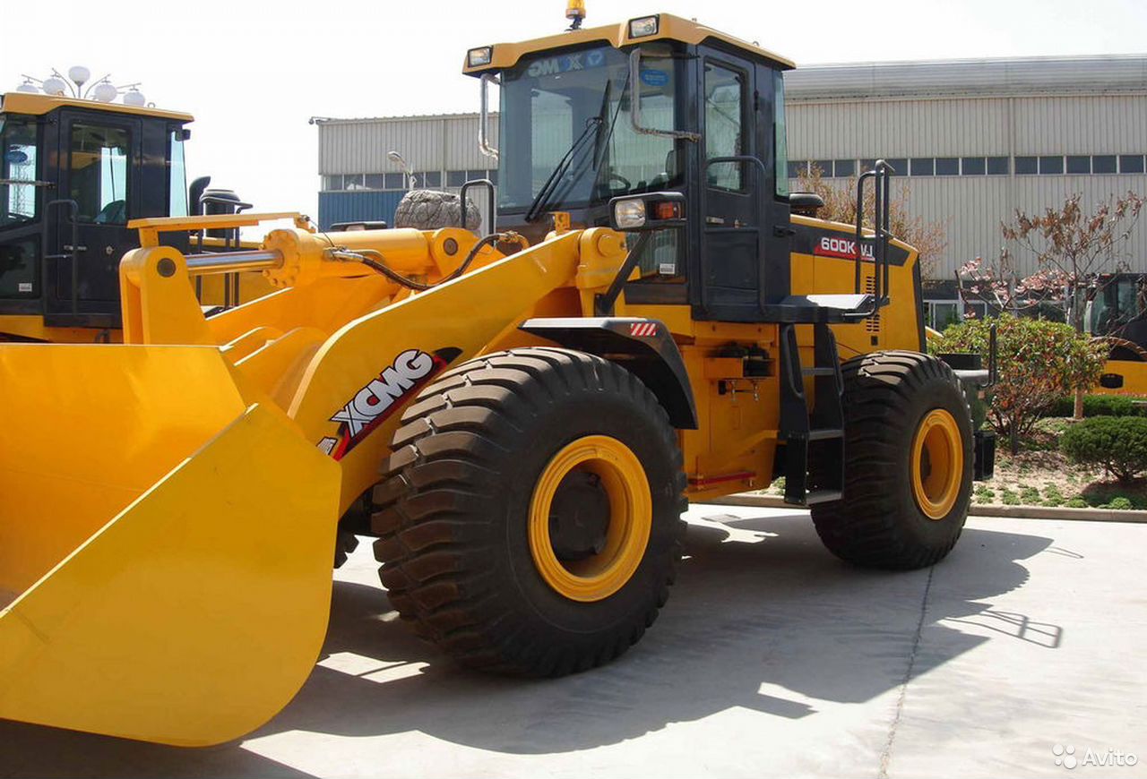 Фронтальный погрузчик XCMG ZL60GV