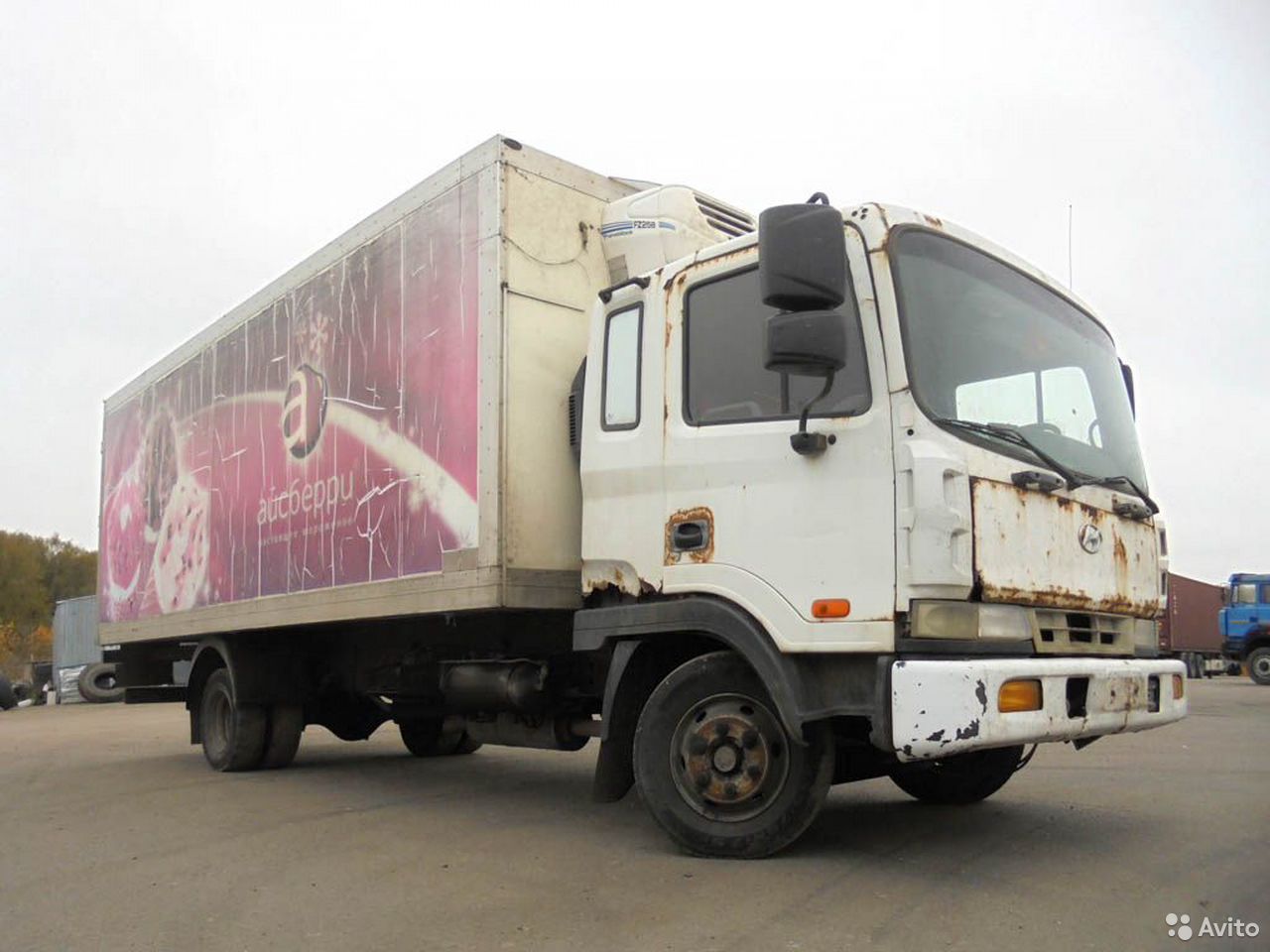Рефрижератор Hyundai HD120