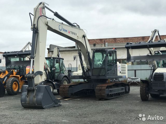 Гусеничный экскаватор RM-Terex TX220