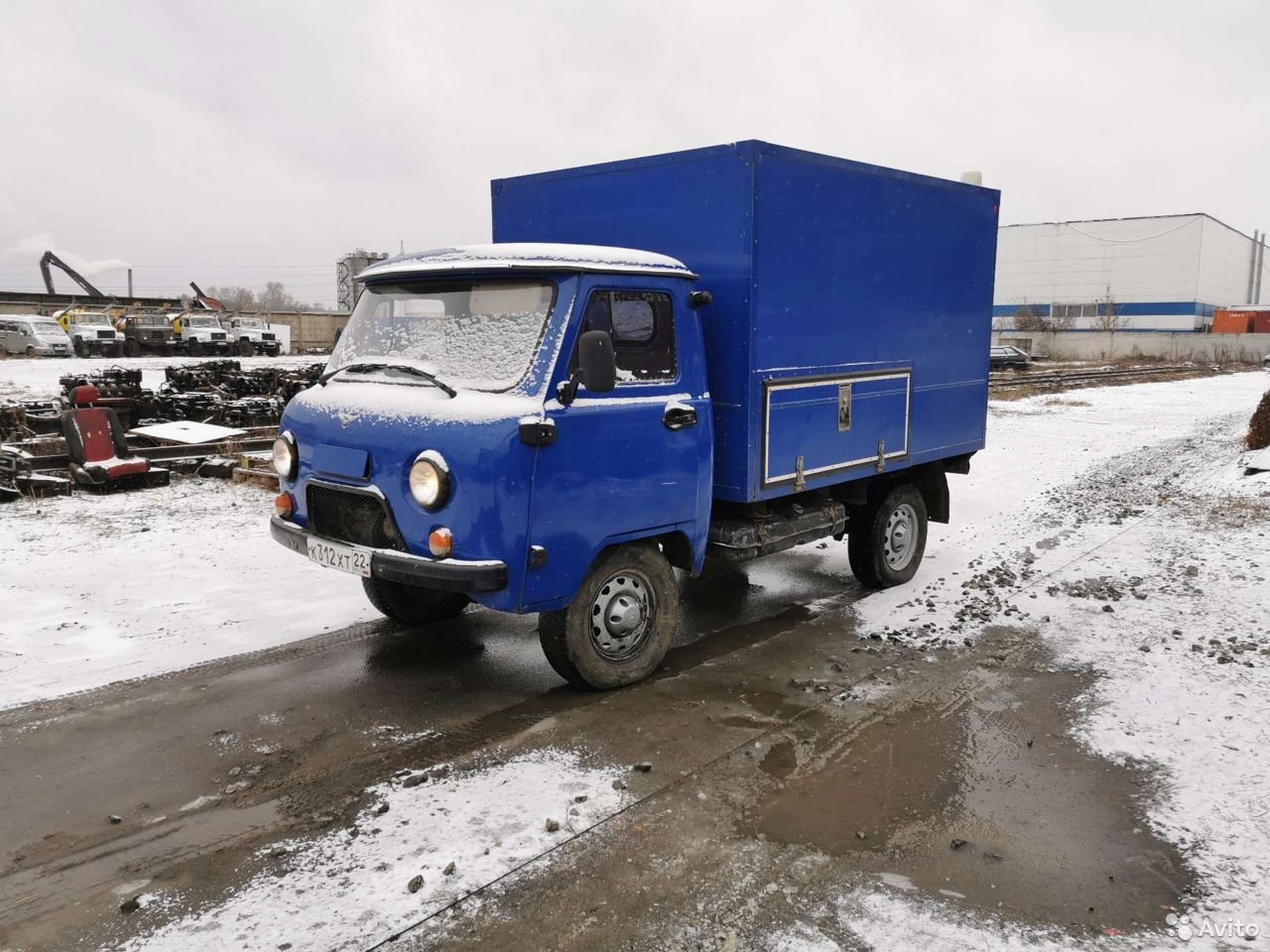 Автолавка УАЗ 3303