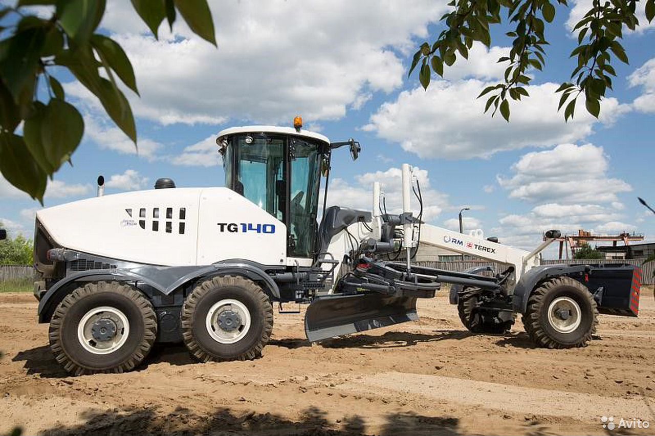 Автогрейдер RM-Terex TG140