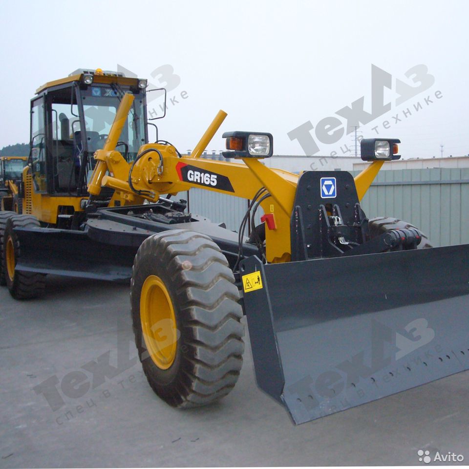 Автогрейдер XCMG GR165