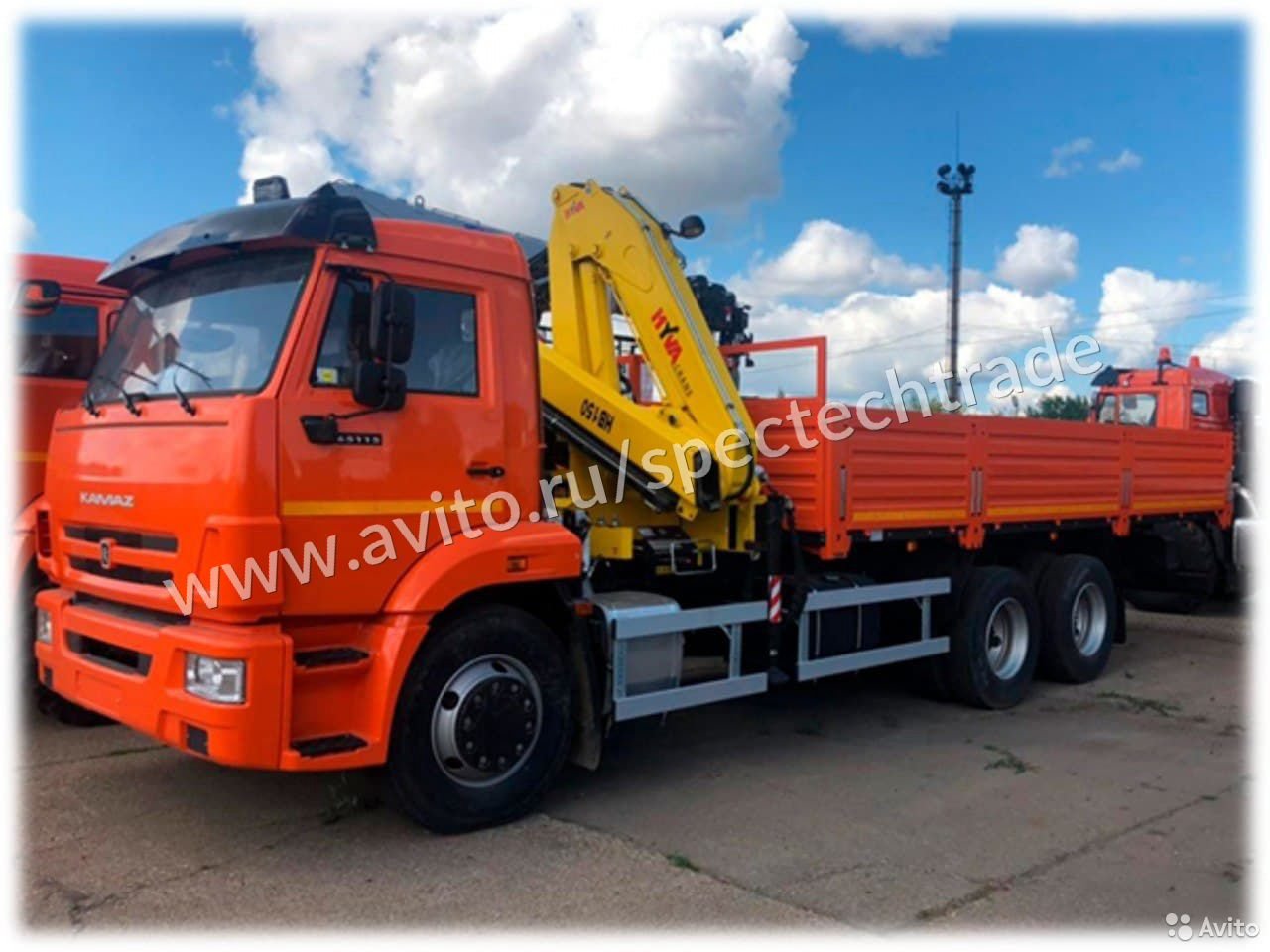 Бортовой грузовик с КМУ КамАЗ с КМУ Hyva Crane YB150 E2