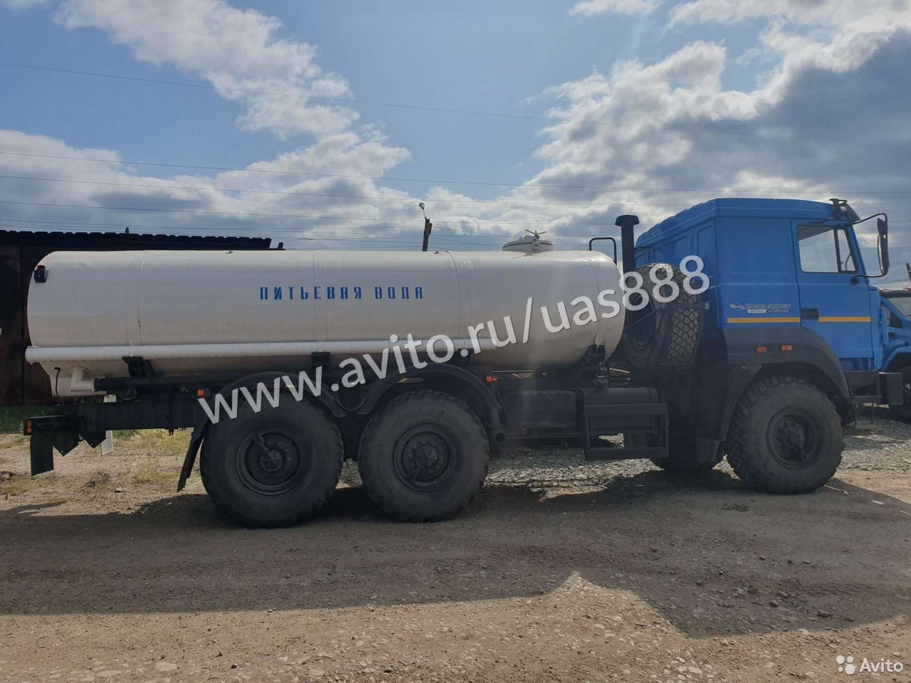 Автоцистерна УРАЛ