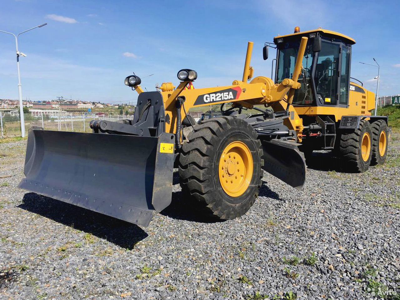 Автогрейдер XCMG GR215A