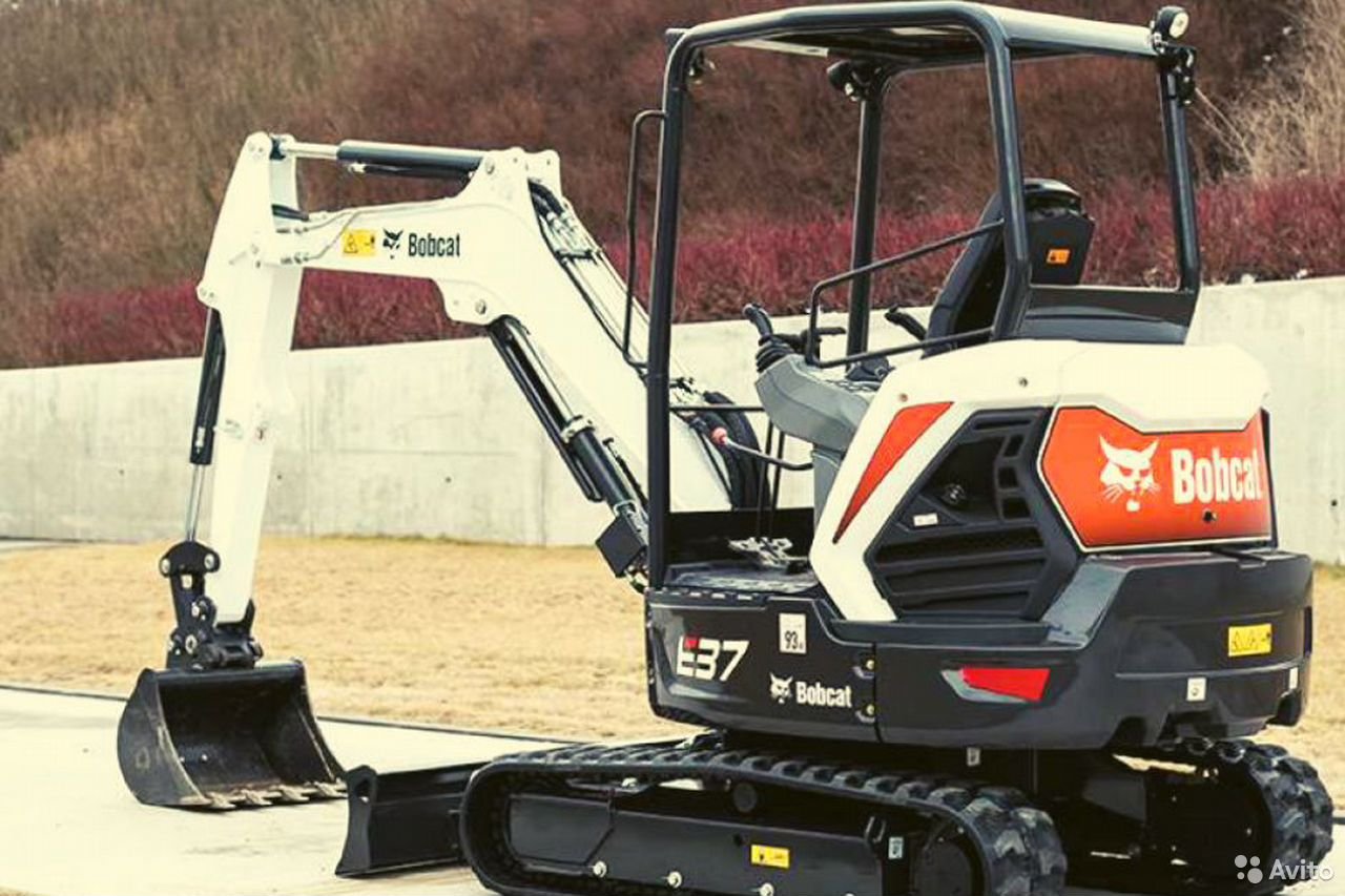 Мини-экскаватор Bobcat E37
