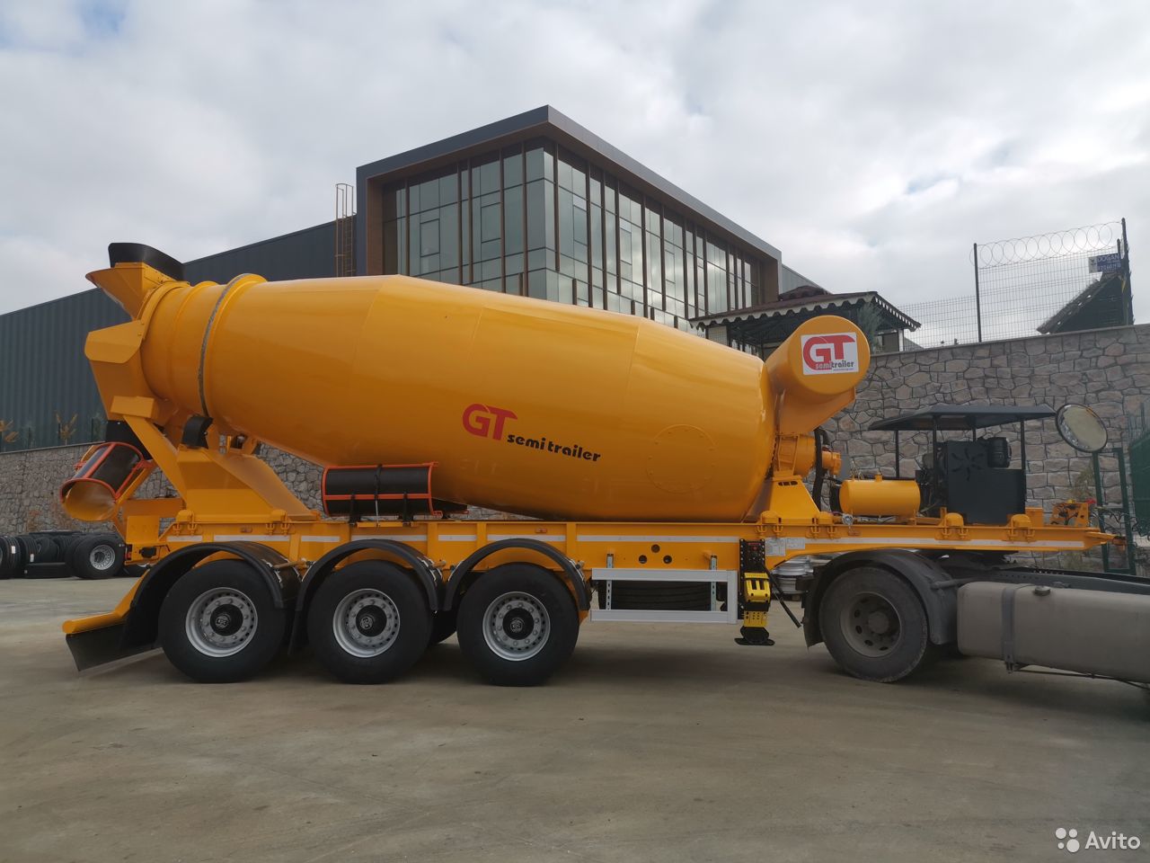 Полуприцеп бетоносмеситель GT Semi Trailer 16 м3