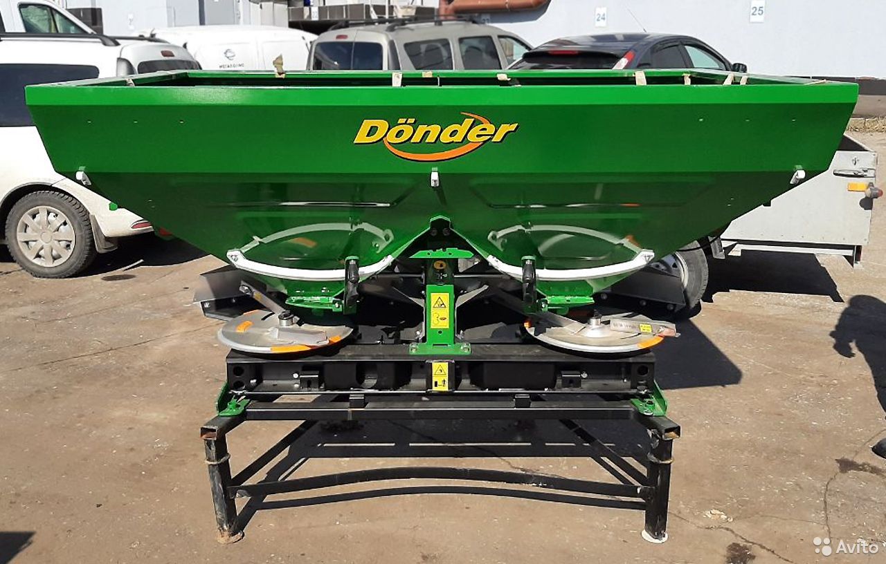 Разбрасыватель удобрений Donder-970