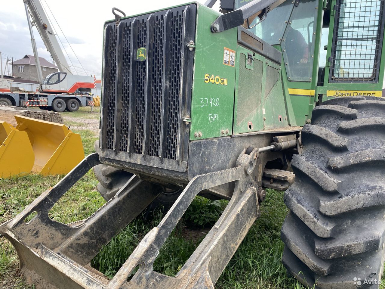 Трелёвочный трактор John Deere 540G-III