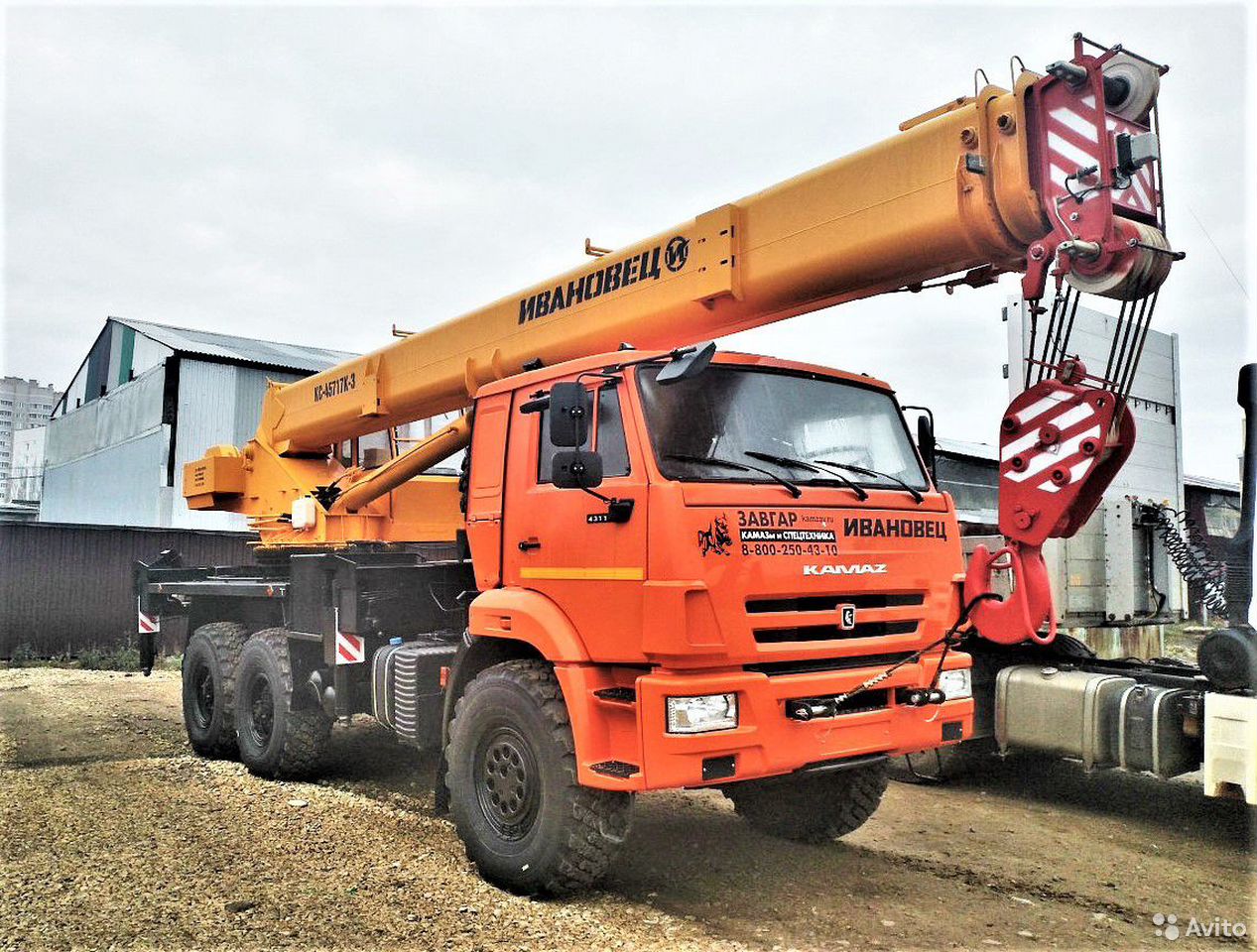 Автокран Ивановец КС-45717-3