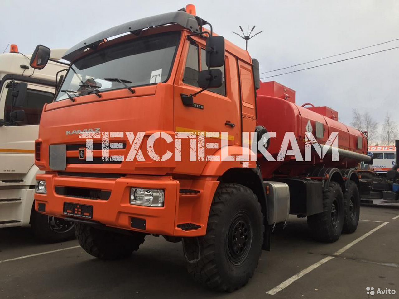 Бензовоз КамАЗ 43118 АТЗ-12
