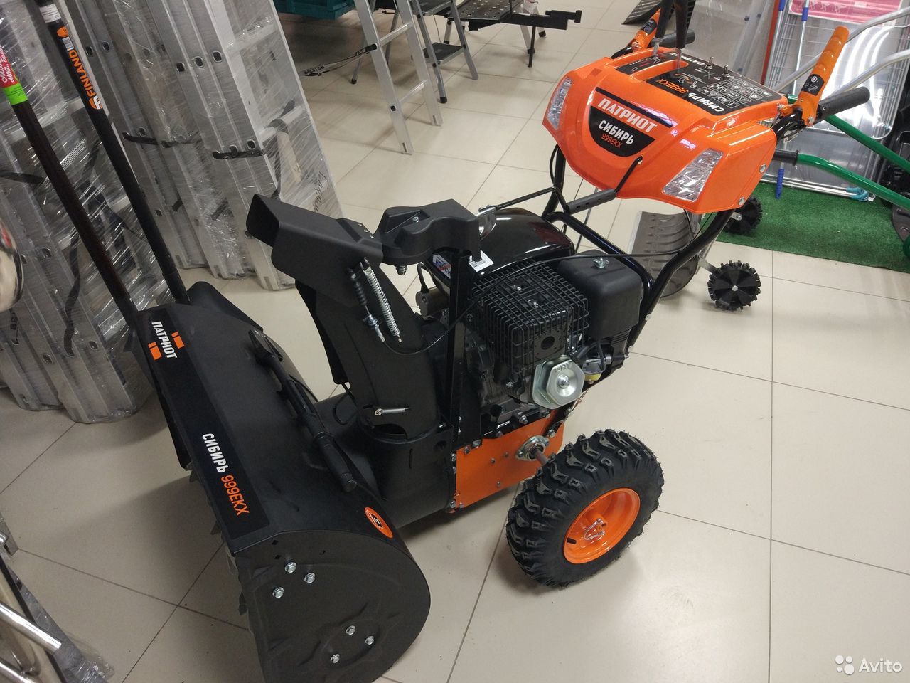 Ручной снегоуборщик Patriot Сибирь 999 KX