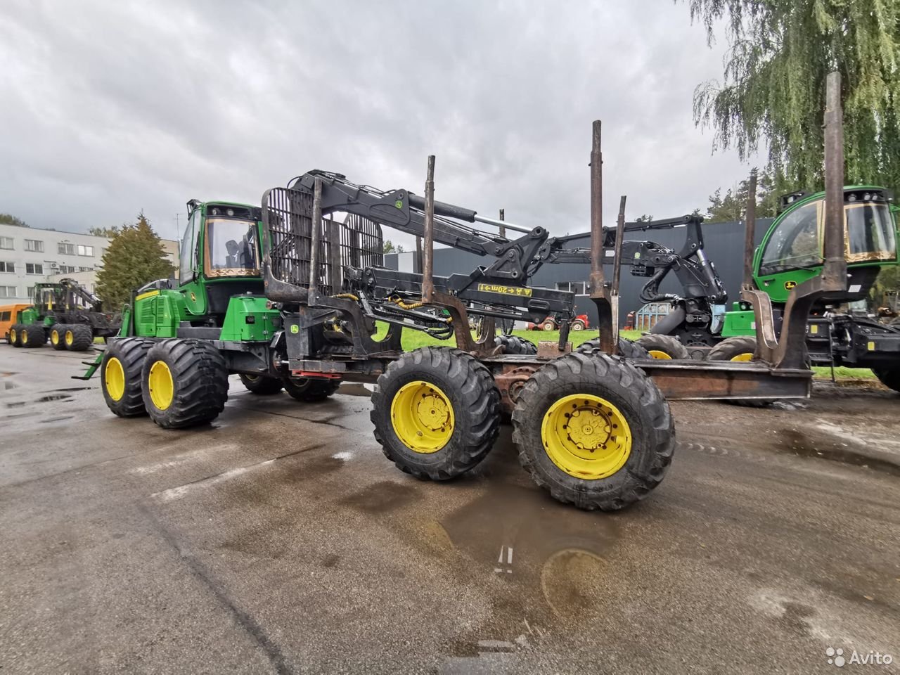 Форвардер John Deere 1210Е